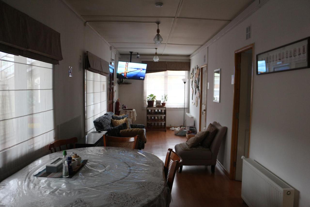 Aska Patagonia Hostel Punta Arenas Luaran gambar